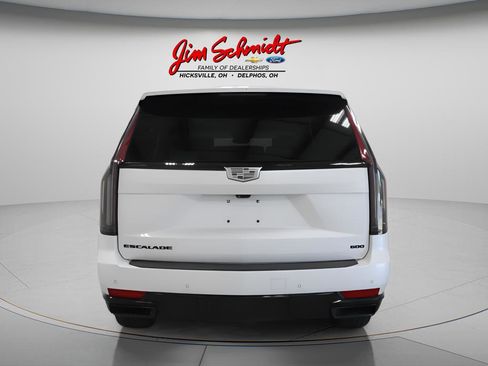 Used 2023 Cadillac Escalade Sport Platinum w/ LPO, ONYX Package AWD/4WD image 5