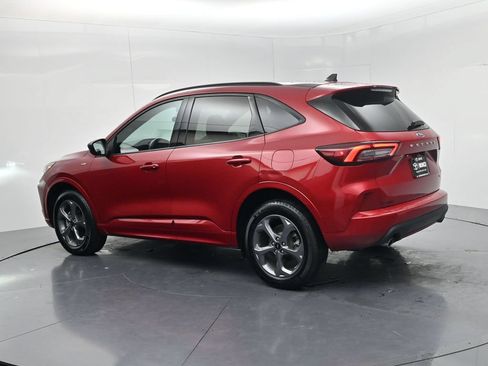 Used 2023 Ford Escape ST-Line AWD/4WD image 5