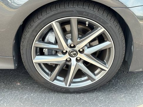 Used 2018 Lexus GS 350 F Sport RWD image 39