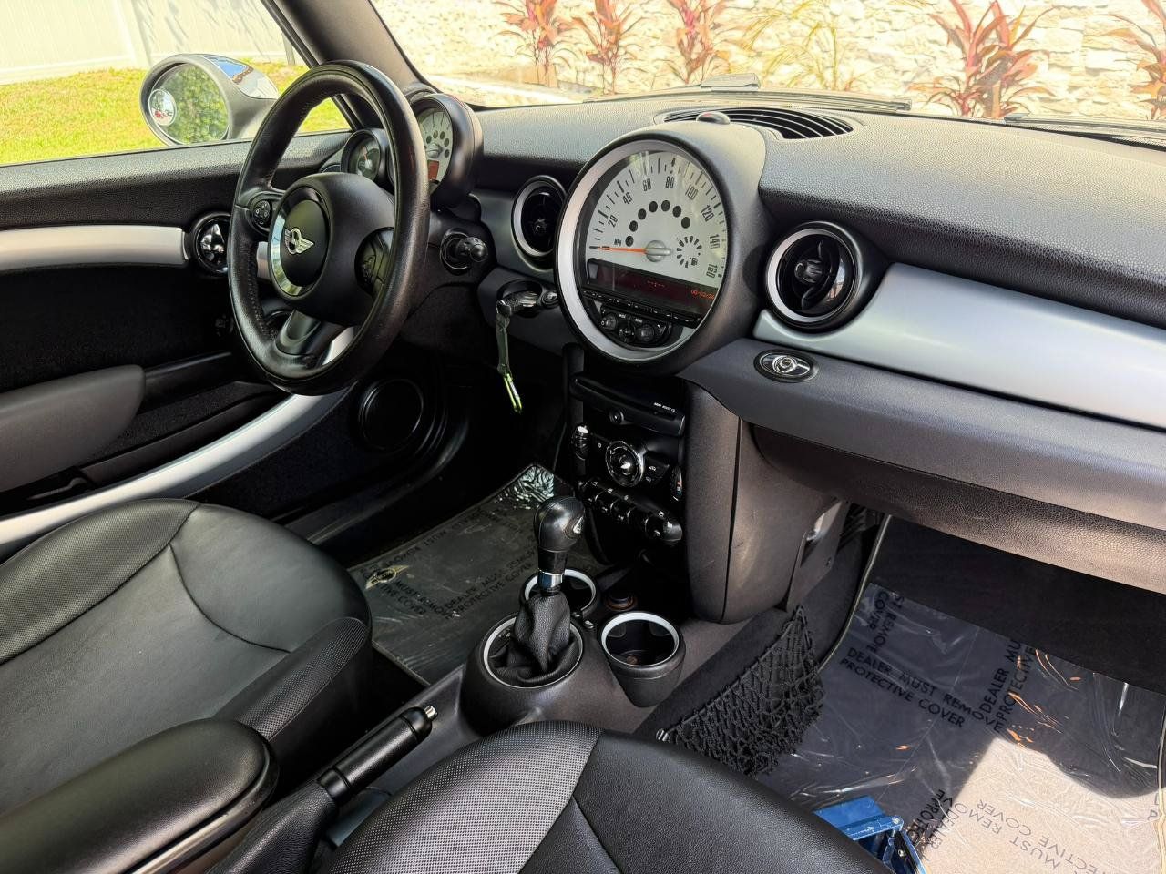 Used 2012 MINI Cooper Convertible FWD image 40