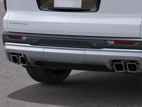 New 2027 Chevrolet Traverse LT w/ Sun and Wheel Package FWD image 14