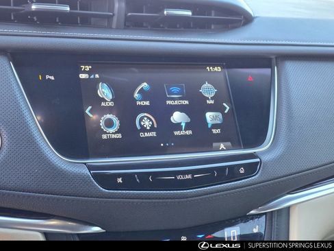 Used 2018 Cadillac XT5 Luxury w/ Driver Awareness Package image 16