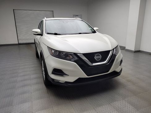 Used 2021 Nissan Rogue Sport SV AWD/4WD image 14