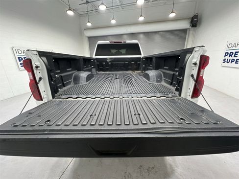 Used 2023 Chevrolet Silverado 3500 LT image 22