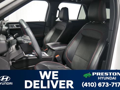 Used 2023 Ford Explorer ST-Line w/ Class IV Trailer Tow Package image 10