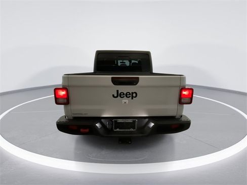 Used 2020 Jeep Gladiator Sport w/ Quick Order Package 24S image 3