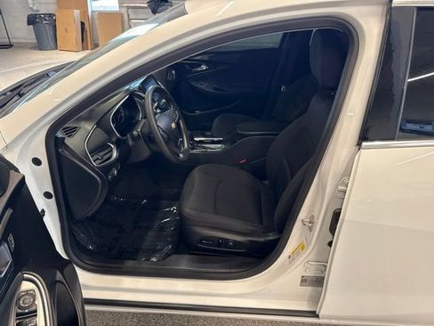 Used 2020 Chevrolet Malibu LT FWD image 22