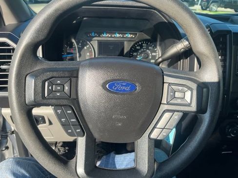 Used 2016 Ford F150 4x4 SuperCrew image 22