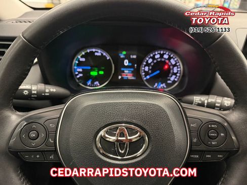 Used 2020 Toyota RAV4 XLE image 13