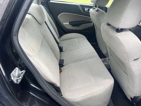 Used 2014 Ford Fiesta SE FWD image 11