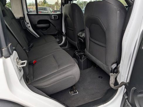 Used 2020 Jeep Wrangler Unlimited Sport S AWD/4WD image 34