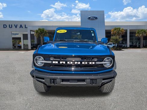 Certified 2024 Ford Bronco Outer Banks w/ Sasquatch Package image 9
