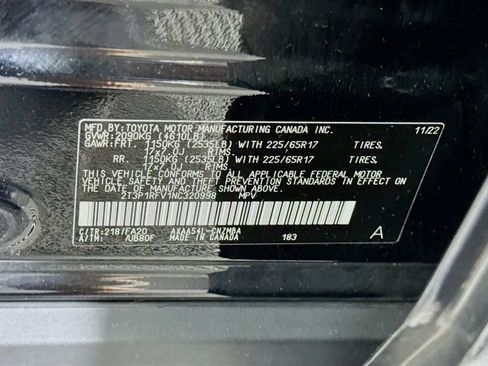 Certified 2022 Toyota RAV4 XLE AWD/4WD image 33