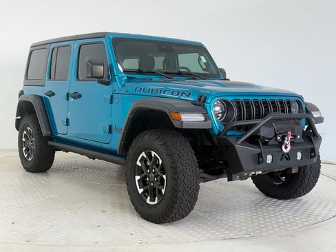 Used 2024 Jeep Wrangler Unlimited Rubicon 4xe w/ Safety Group AWD/4WD image 7