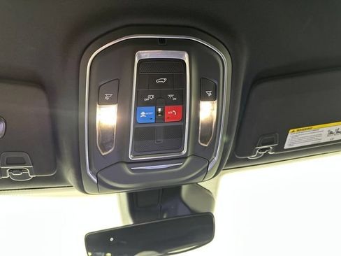 Used 2022 Jeep Grand Cherokee Trailhawk AWD/4WD image 26