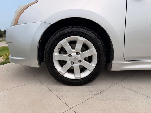Used 2012 Nissan Sentra 2.0 SR FWD image 14