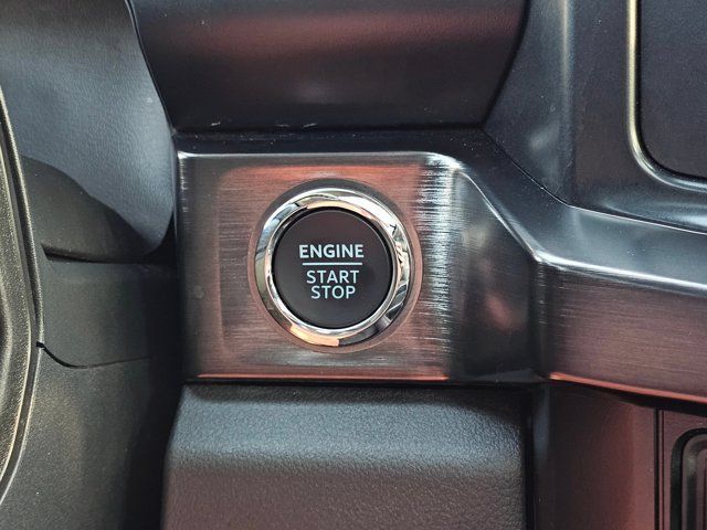 Used 2026 Ford F350 Lariat AWD/4WD image 42