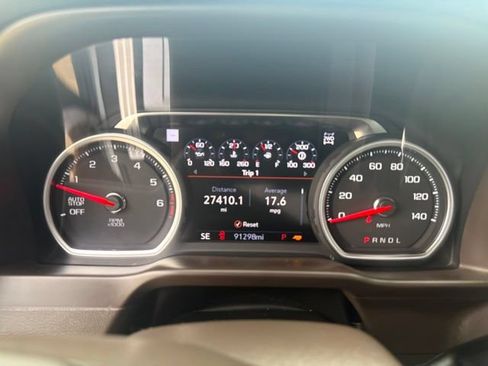 Used 2020 Chevrolet Silverado 1500 LTZ AWD/4WD image 13