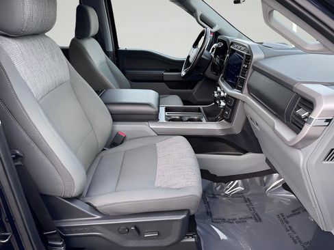 Used 2022 Ford F150 XLT w/ Equipment Group 302A High image 29