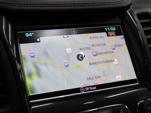 Used 2018 Chevrolet Impala Premier FWD image 19