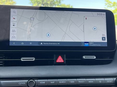 Used 2025 Hyundai Ioniq 5 SE AWD/4WD image 20