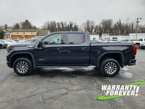 Used 2023 GMC Sierra 1500 AT4 w/ AT4 Premium Package image 4