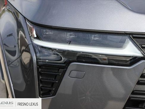 Certified 2024 Lexus GX 550 w/ Accessory Package (Z1) AWD/4WD image 9