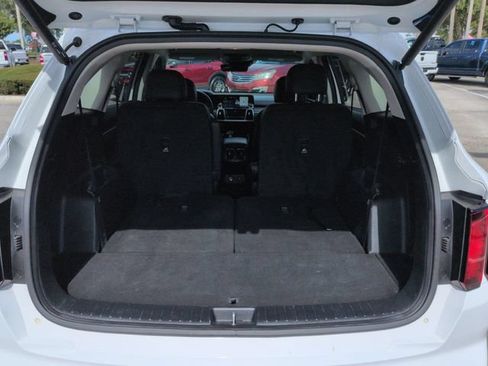 Used 2023 Kia Sorento EX FWD image 13