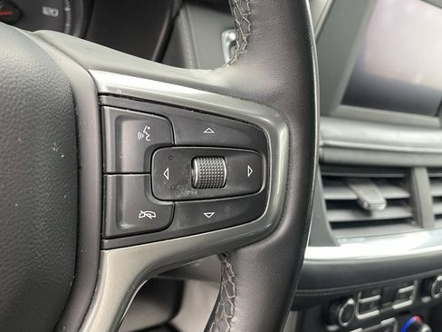 Used 2023 Chevrolet Suburban LS image 33