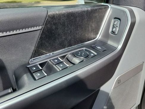 New 2026 Ford F250 XLT w/ XLT Premium Package image 15