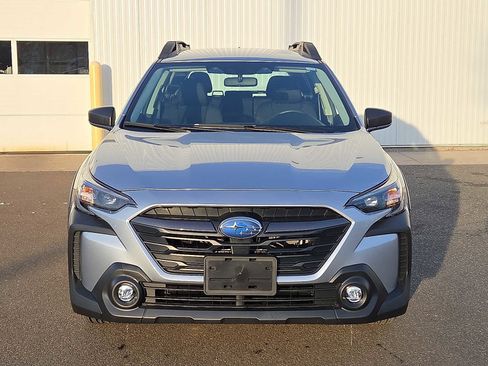 Certified 2025 Subaru Outback image 2