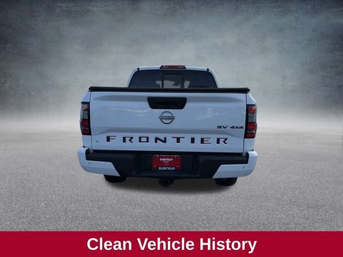 Used 2022 Nissan Frontier SV image 6