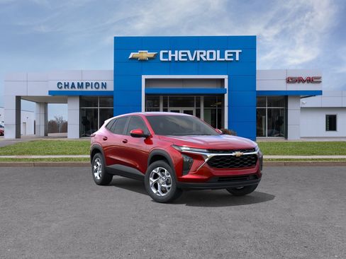 New 2026 Chevrolet Trax LS w/ LS Convenience Package FWD image 1