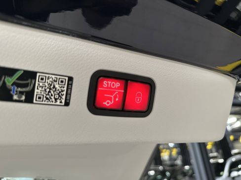 Certified 2024 Mercedes-Benz EQS 450+ 4MATIC Sedan image 18