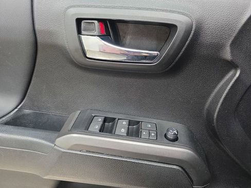 Certified 2023 Toyota Tacoma TRD Sport AWD/4WD image 25