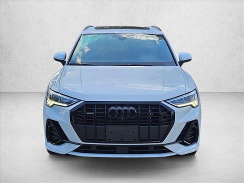 Used 2024 Audi Q3 2.0T Premium Plus image 2
