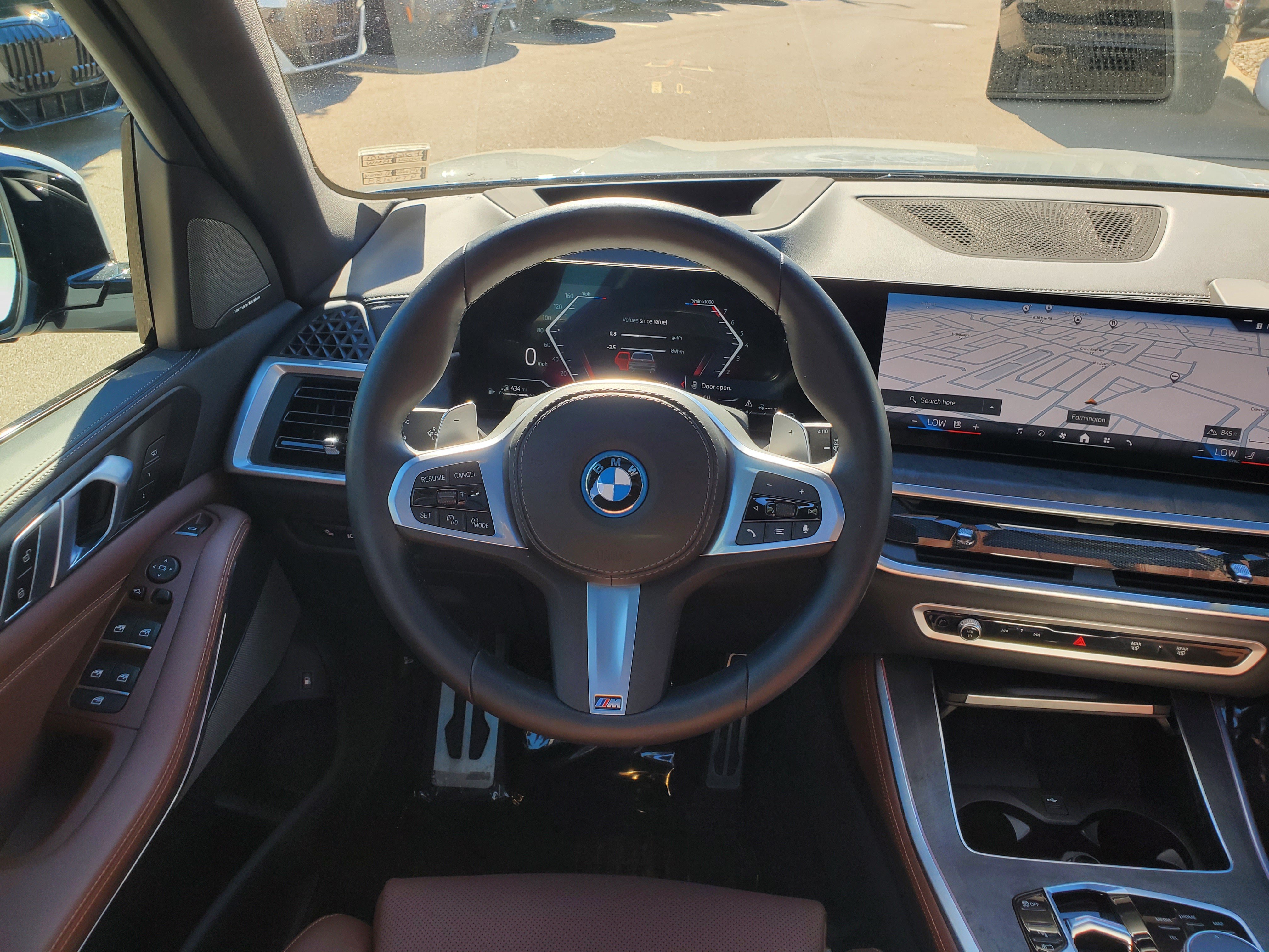 Certified 2024 BMW X5 xDrive50e w/ M Sport Package AWD/4WD image 31