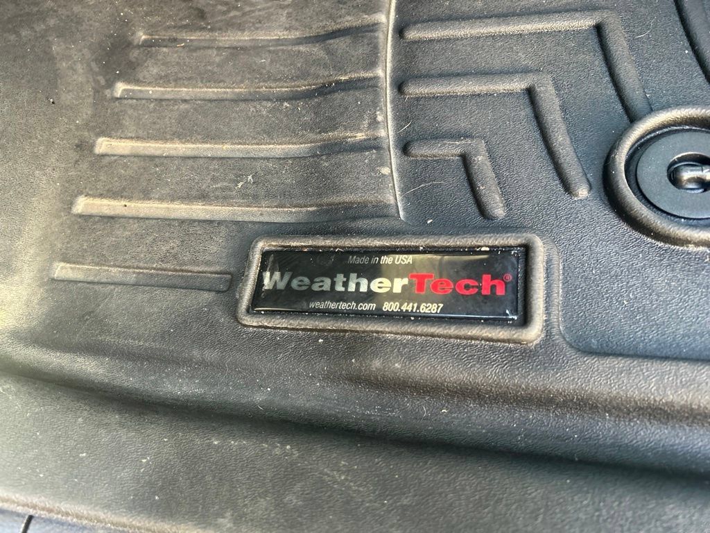 Used 2016 Toyota Tacoma SR5 w/ Towing Package RWD image 23