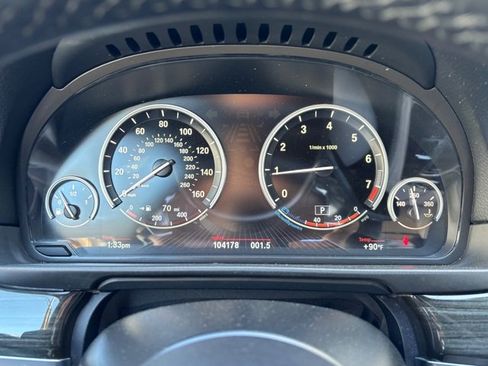 Used 2016 BMW 528i Sedan image 42