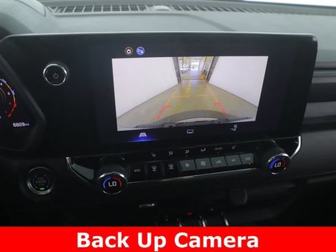 Used 2026 Chevrolet Colorado Trail Boss AWD/4WD image 23