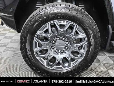 New 2025 GMC Hummer EV 3X w/ LPO, Cargo Utility Package AWD/4WD image 35