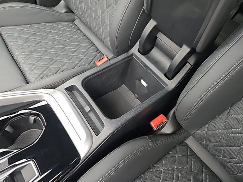 Used 2025 Audi SQ5 Premium Plus w/ Premium Plus Package AWD/4WD image 38