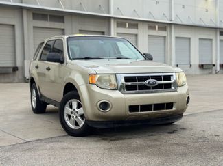 Used 2011 Ford Escape XLS w/ 101A Rapid Spec Order Code image 1