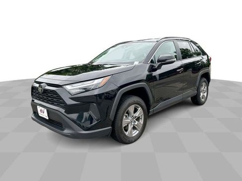 Used 2024 Toyota RAV4 XLE w/ Weather Package AWD/4WD image 5