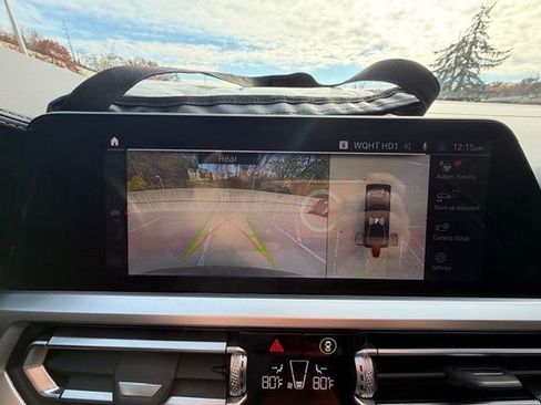 Used 2022 BMW M3 Competition w/ M Carbon Exterior Package image 22