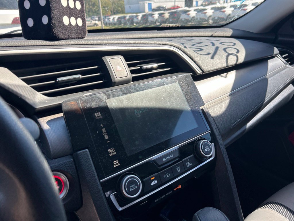 Used 2018 Honda Civic EX image 8