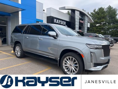 Used 2024 Cadillac Escalade ESV Premium Luxury image 1