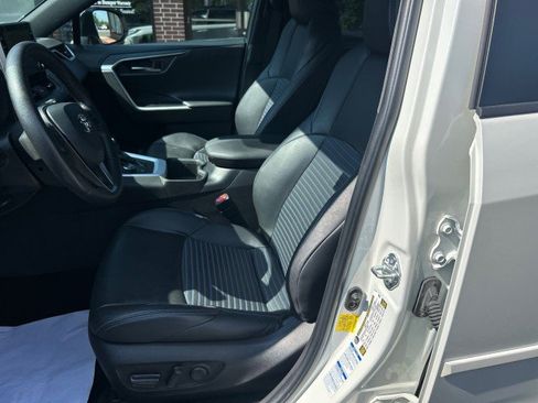 Used 2022 Toyota RAV4 XSE w/ XSE Grade Weather Package AWD/4WD image 12