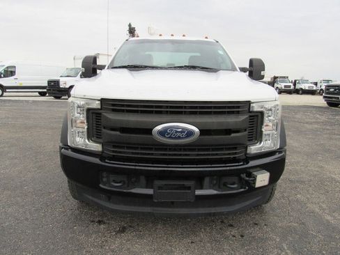 Used 2017 Ford F450 XL w/ Power Equipment Group image 6