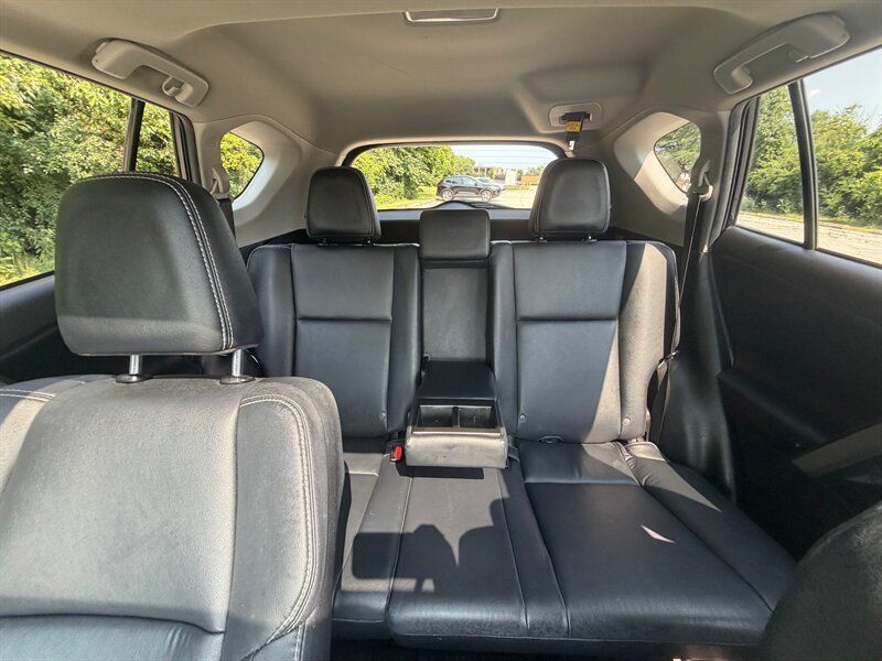 Used 2017 Toyota RAV4 Limited w/ Carpet Mat Package AWD/4WD image 11